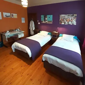 Bed and breakfast E48, Brujas