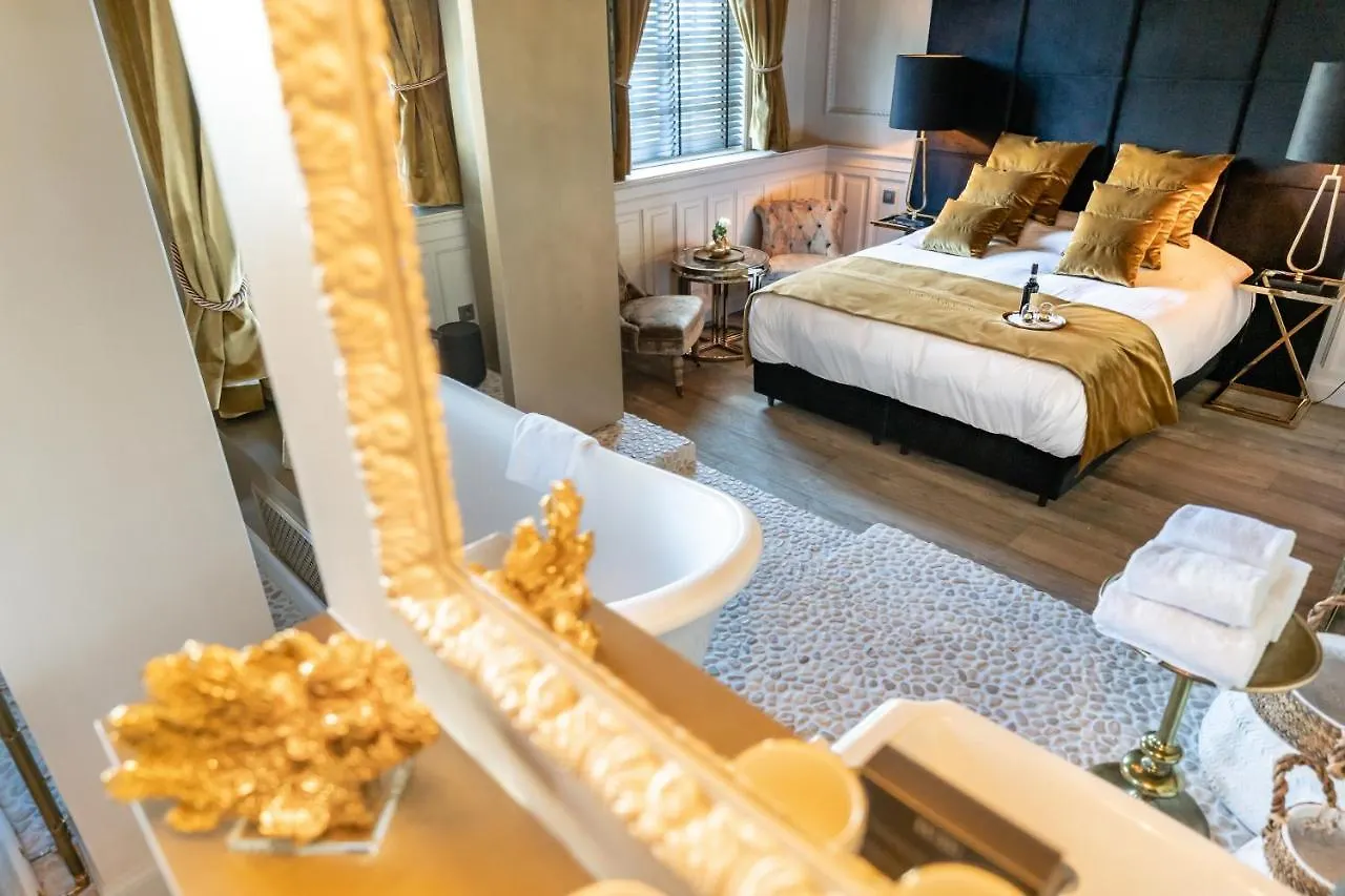 Castelsuites Brujas Bed and breakfast